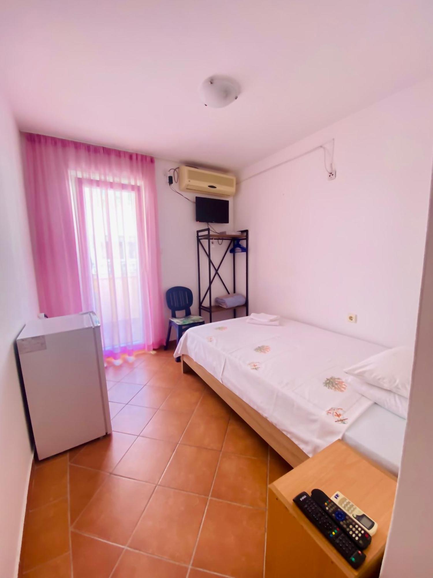 Guest House Villa Natali Budva Luaran gambar